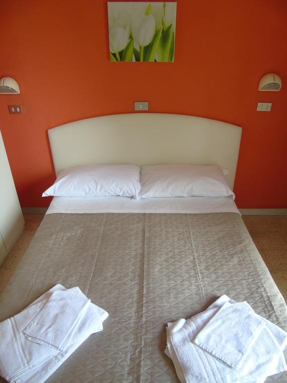Hotel Morri'S Rimini Cameră foto